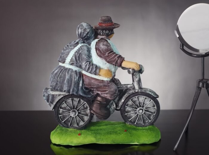 TCG 21cm Dada dadi Statue riding bike - Image 5