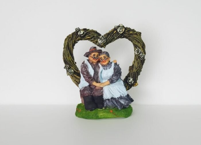 TCG  19 cm Dada dadi Statue - Image 1