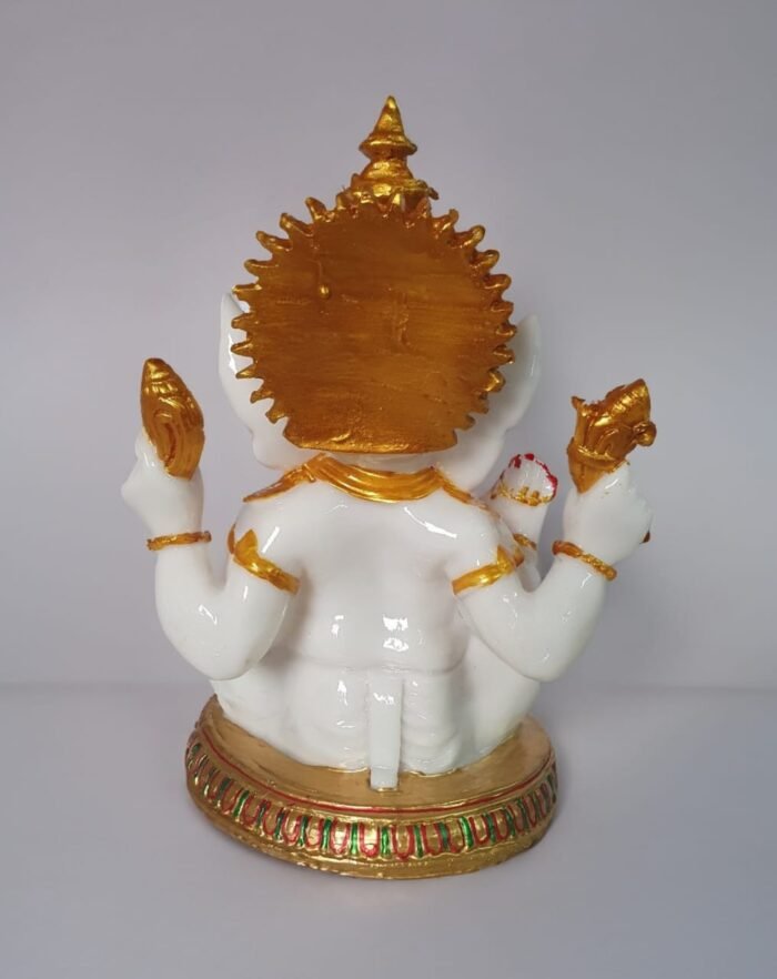 TCG 28cm Golden Ganesha Staute - Image 4