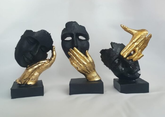 Handy Face Statue set of 3 Postures. - Image 1