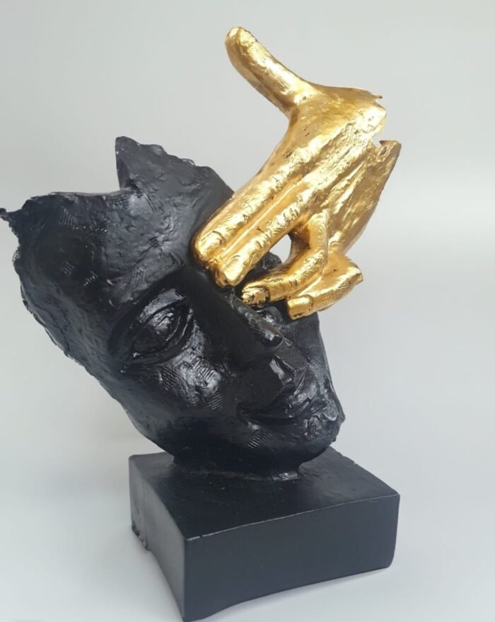 Handy Face Statue set of 3 Postures. - Image 2