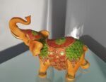 Couple Elephant Statue - Image 4