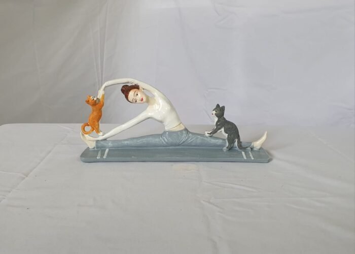 TCG 11cm Yoga Girl poses - Image 2